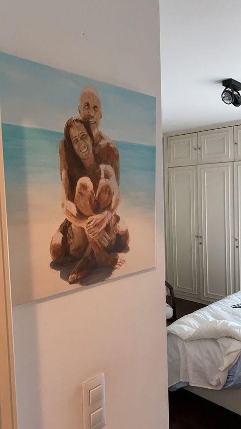 100% Handpainted Portrait Painting, entitled Couple at the beach, 60x60 cm, Acrylic on Canvas, 2021, in Classic Style